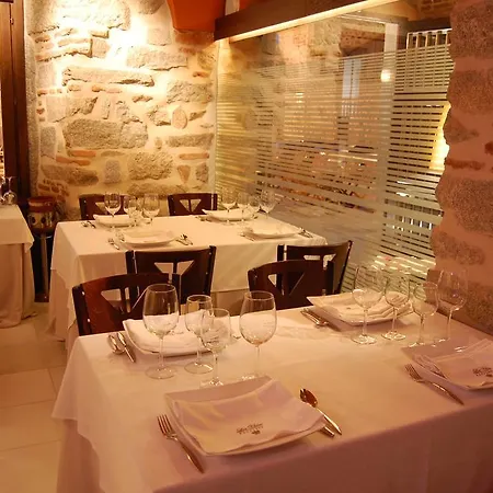 Usias Hotel Dos Torres