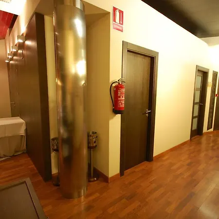 Hotel Usías