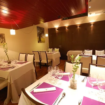 Usías Hotel 3*